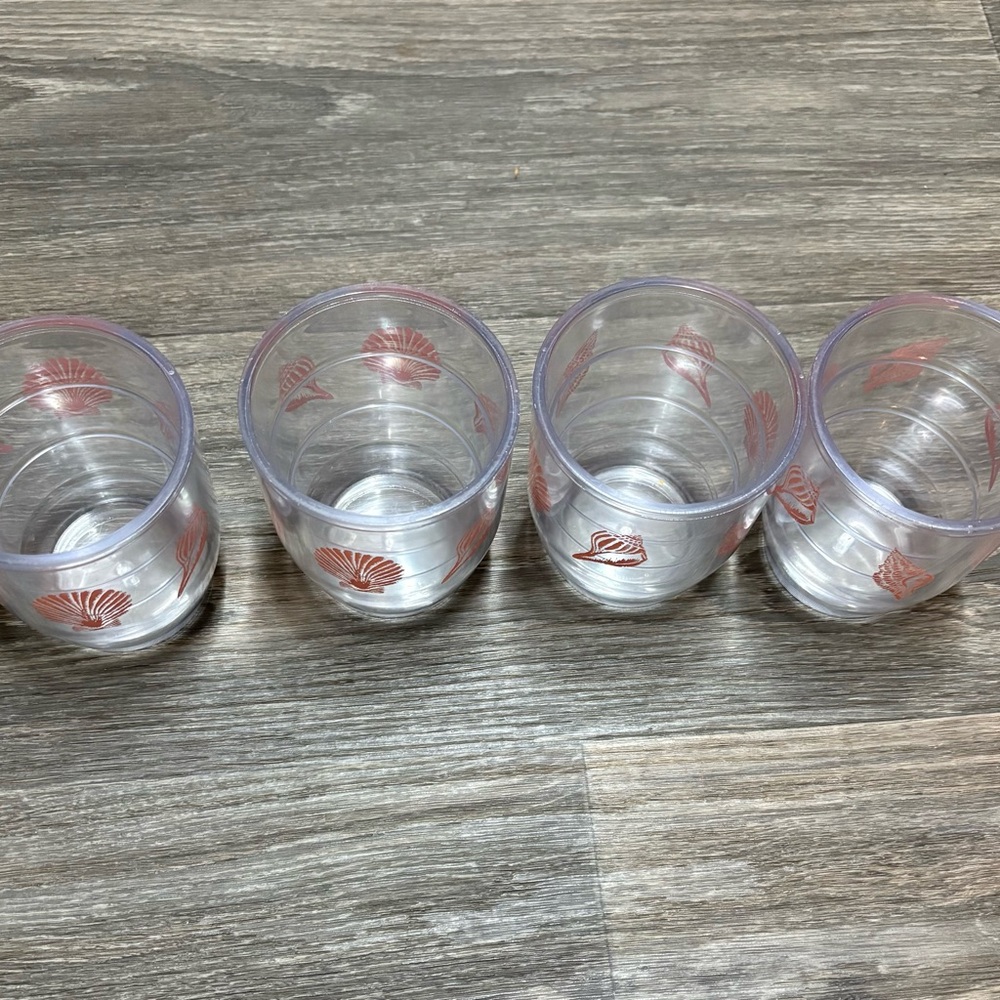 Shell Design Tumbler Set - Picture 2 of 3